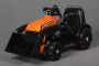 Použitý elektrický Traktor FARMER s naberačkou, oranžový, zadný pohon, 6V batéria, Plastové kolesá, široké sedadlo, 20W Motor, Jednomiestne, Ovládanie na volante, LED Svetlá