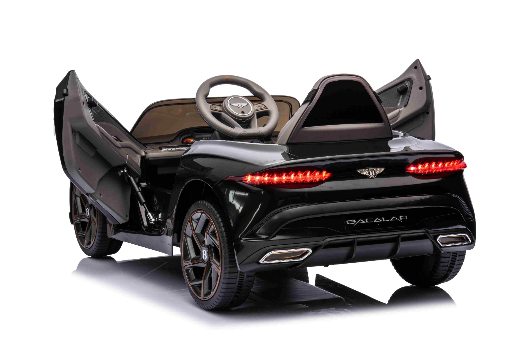 Funkčné LED svetlá aj vzadu