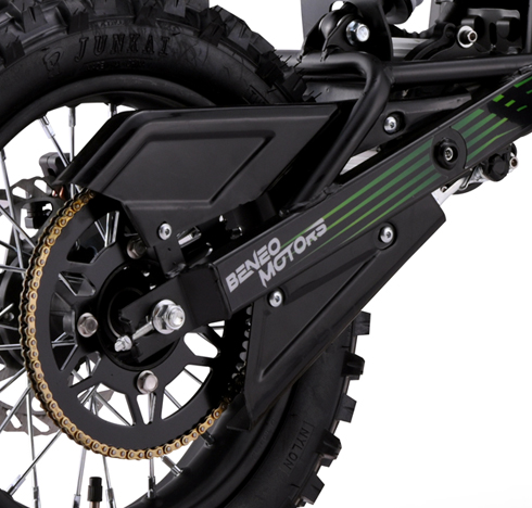 Odolný chránič reťaze a posilnený zotrvačník